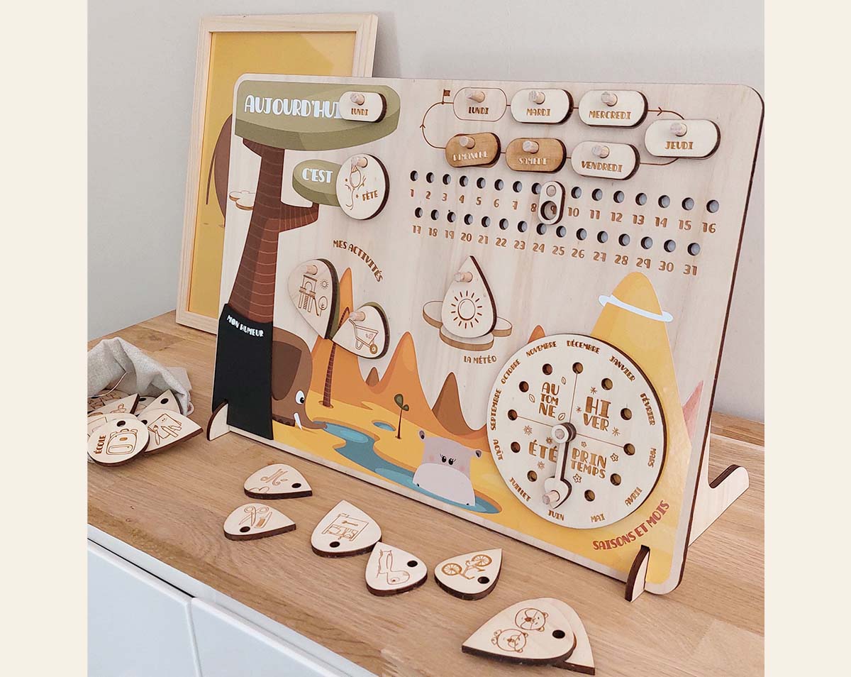 calendrier-perpetuel-en-bois